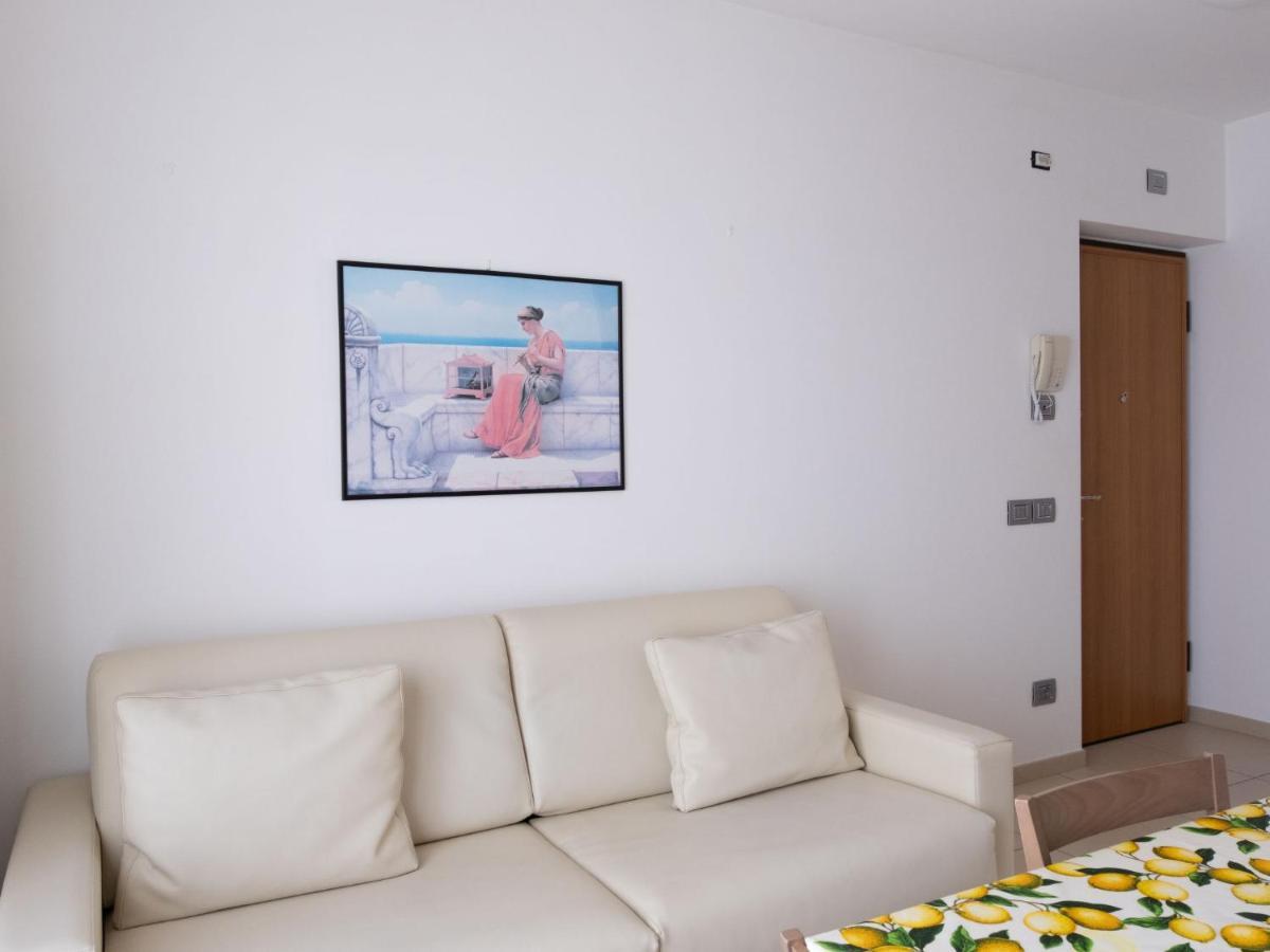 Locazione Turistica Casa Maria-2 By Interhome Асенца ди Бренцоне Екстериор снимка